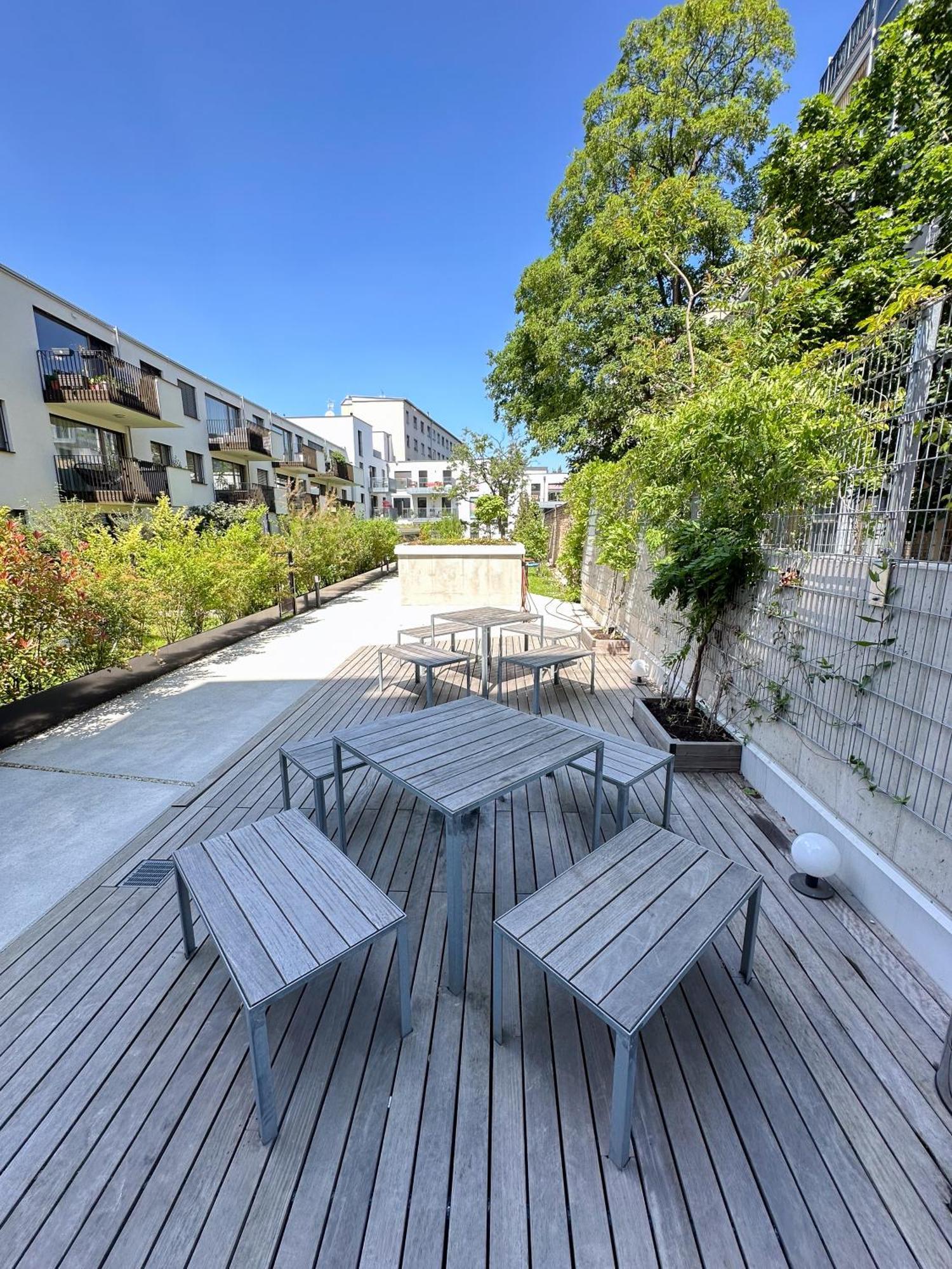 Vienna Sunny Side Up Apartments Екстер'єр фото