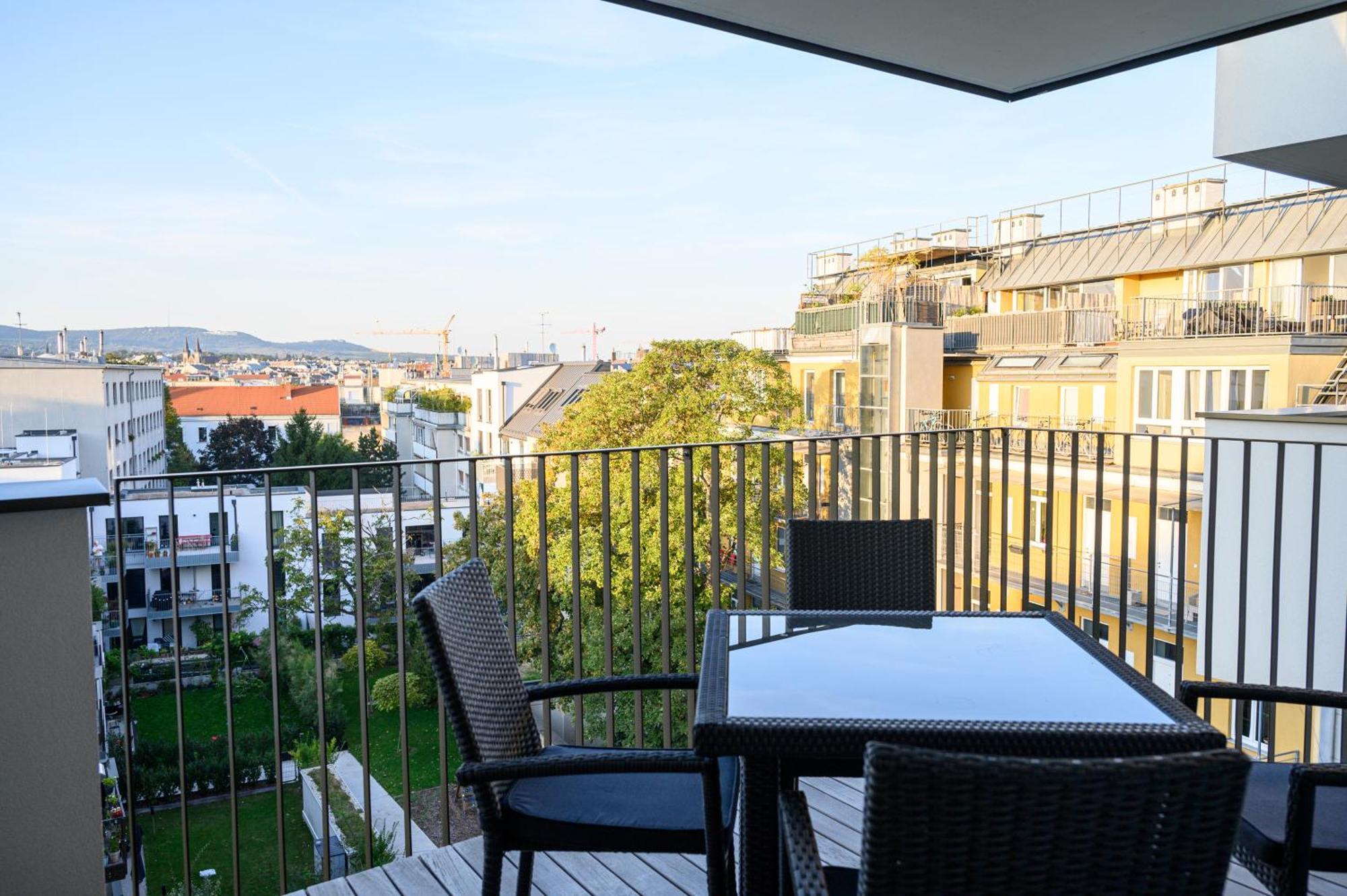 Vienna Sunny Side Up Apartments Екстер'єр фото