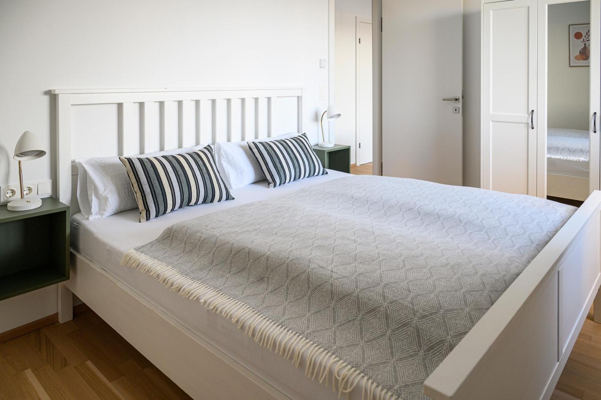 Vienna Sunny Side Up Apartments Екстер'єр фото